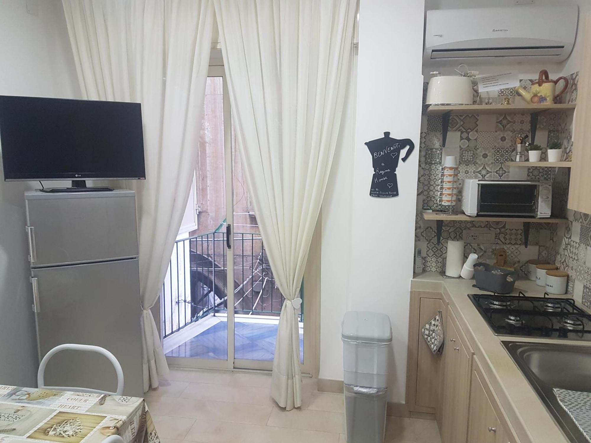 ナポリReginahouseアパートメント エクステリア 写真